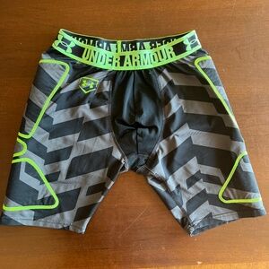 Youth Sliders - Fitted (Under Armour)